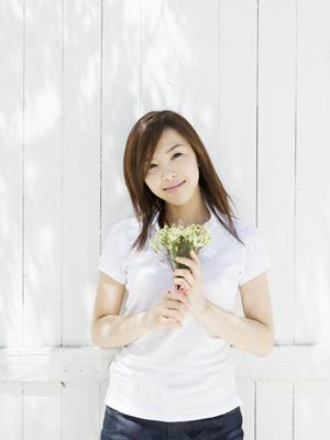 薄毛でお悩みの女性必見の育毛シャンプー